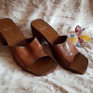 Linea Paolo mule slides
